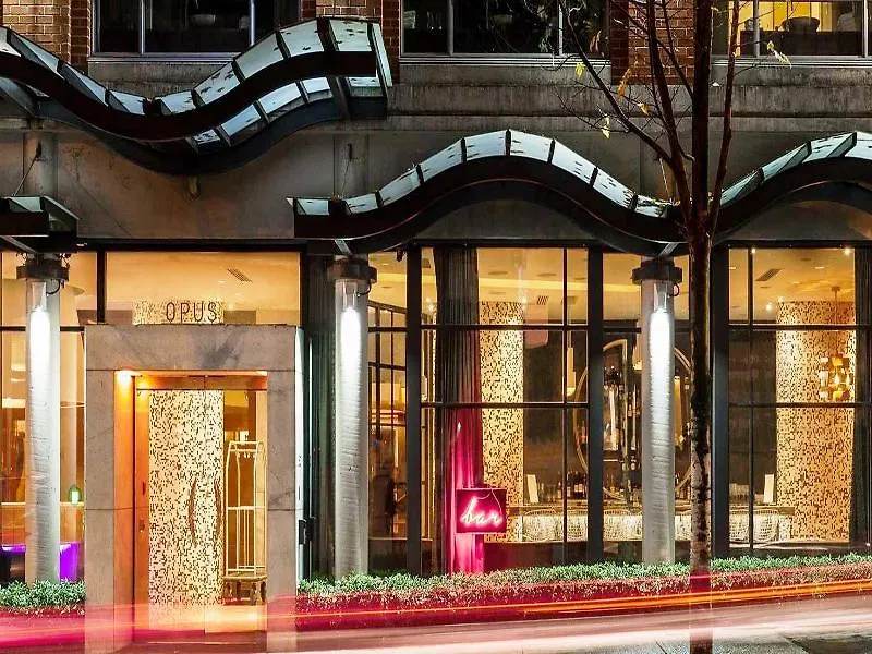 Opus Vancouver Hotel