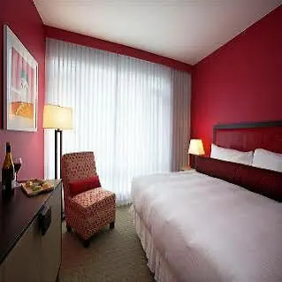 Opus Vancouver Hotel