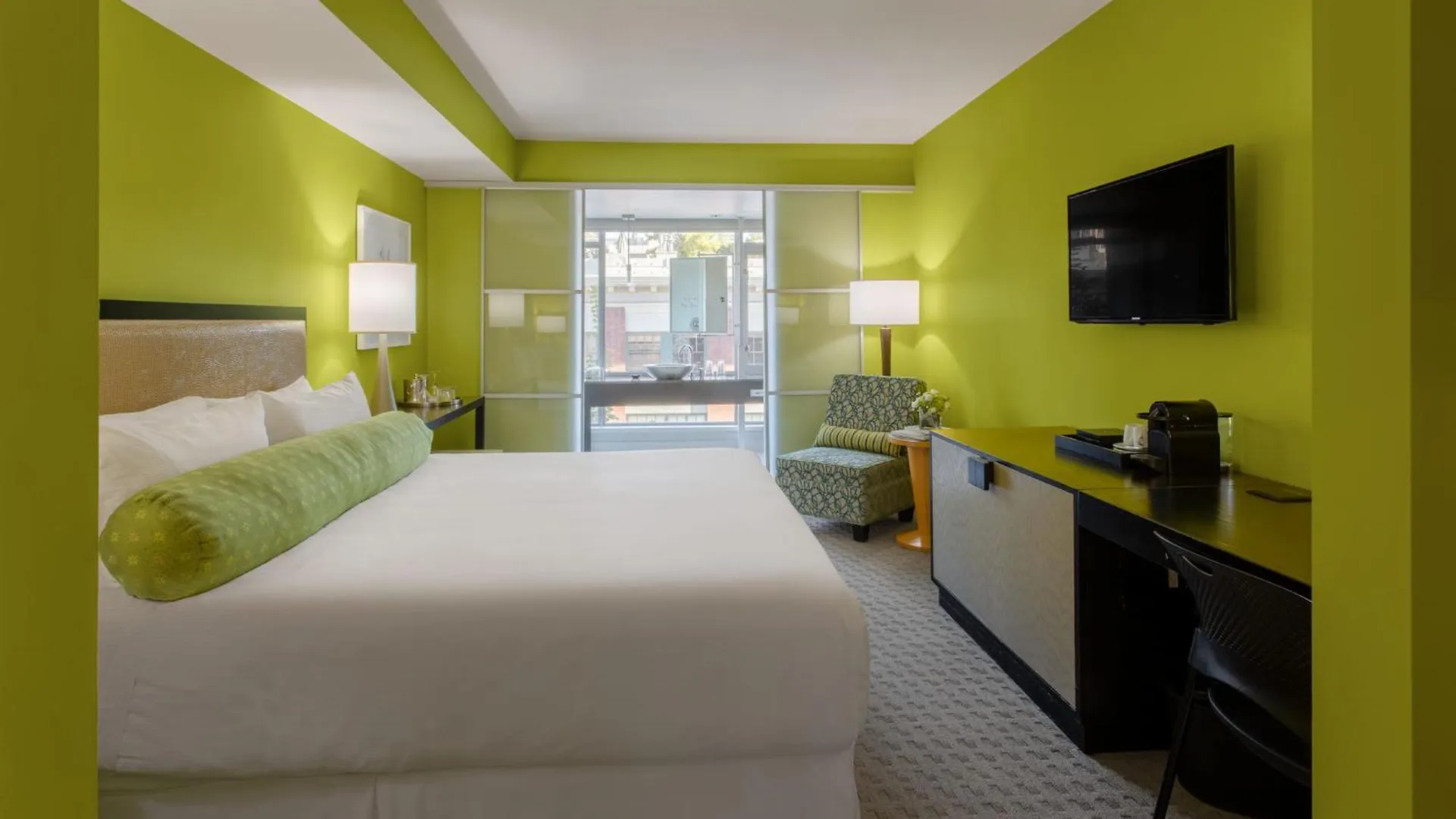 Opus Vancouver